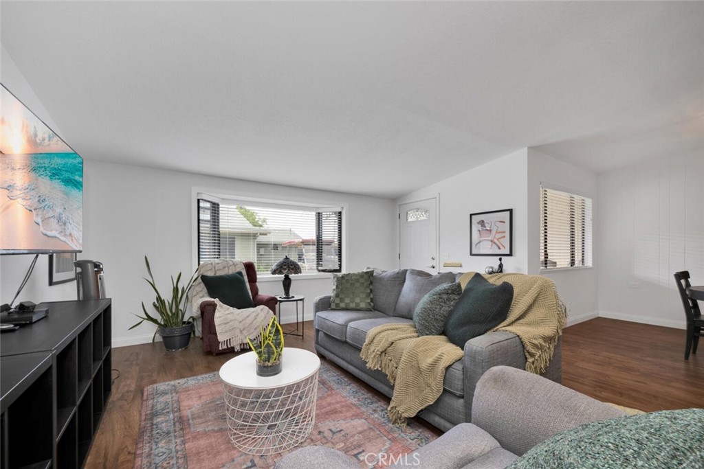 1660 Glenview Road 78E