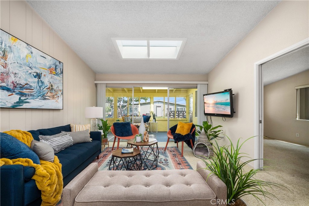 13271 Del Monte Drive 33L