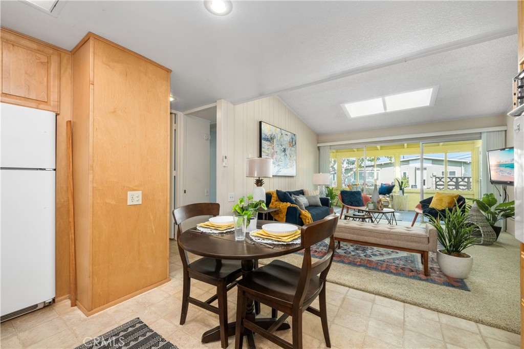 13271 Del Monte Drive 33L