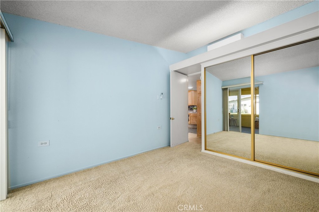 13271 Del Monte Drive 33L