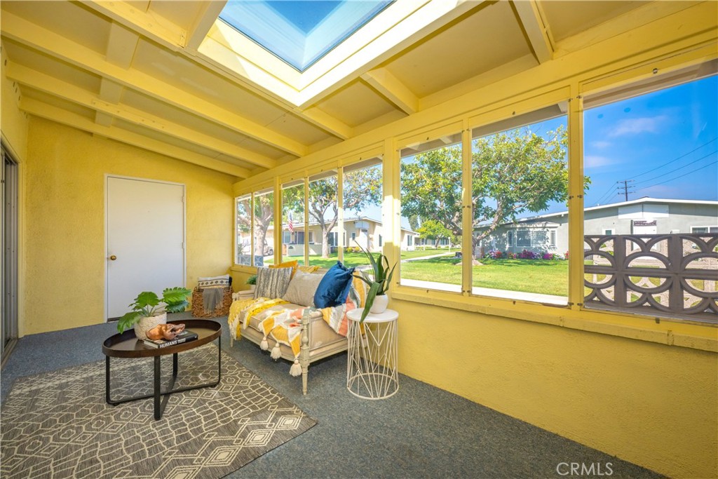 13271 Del Monte Drive 33L