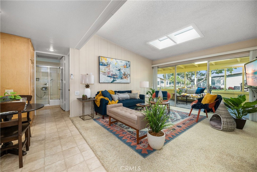 13271 Del Monte Drive 33L