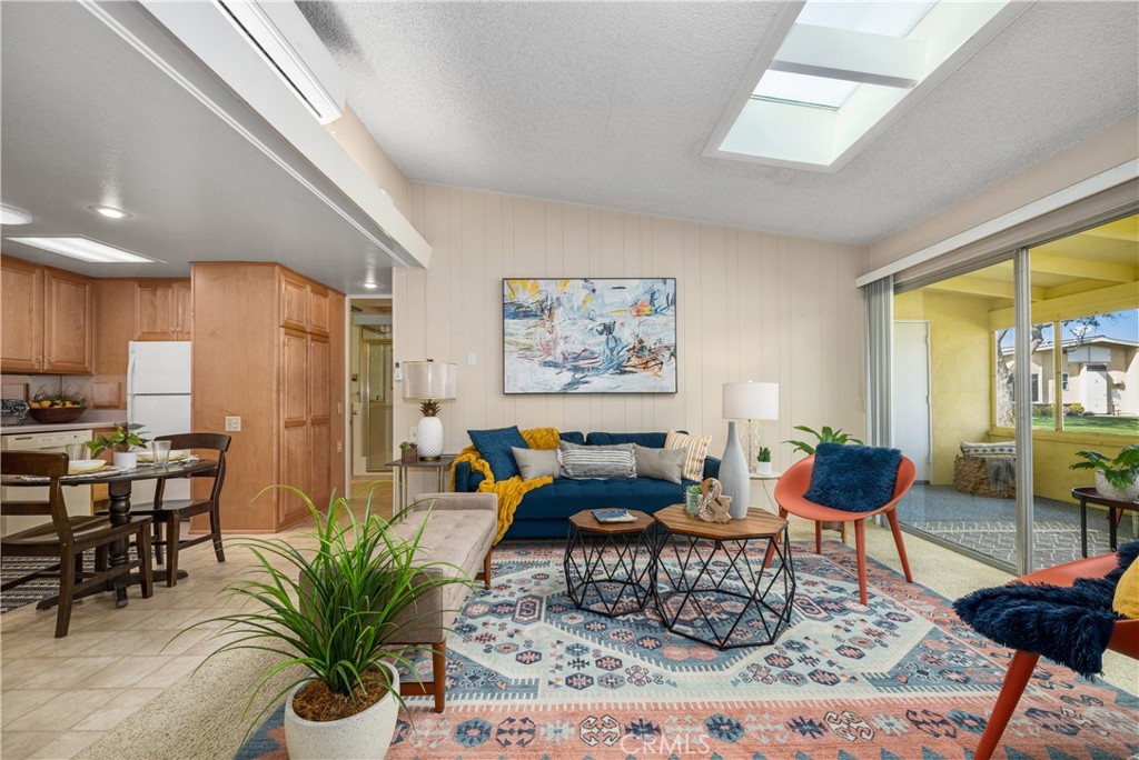 13271 Del Monte Drive 33L