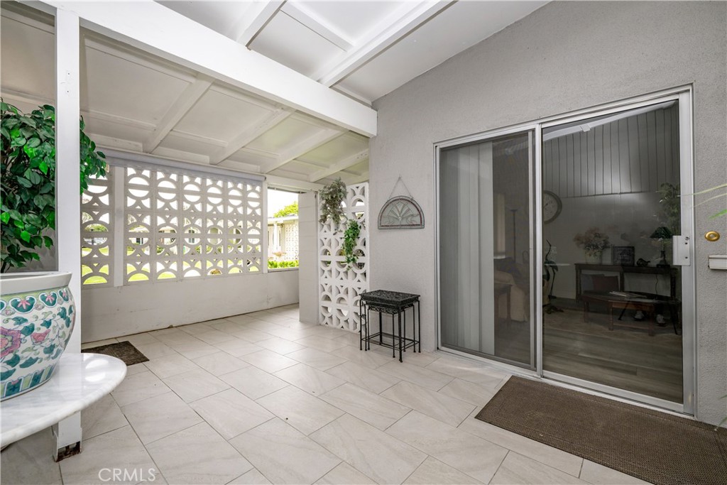 1562 Golden Rain Road 44i