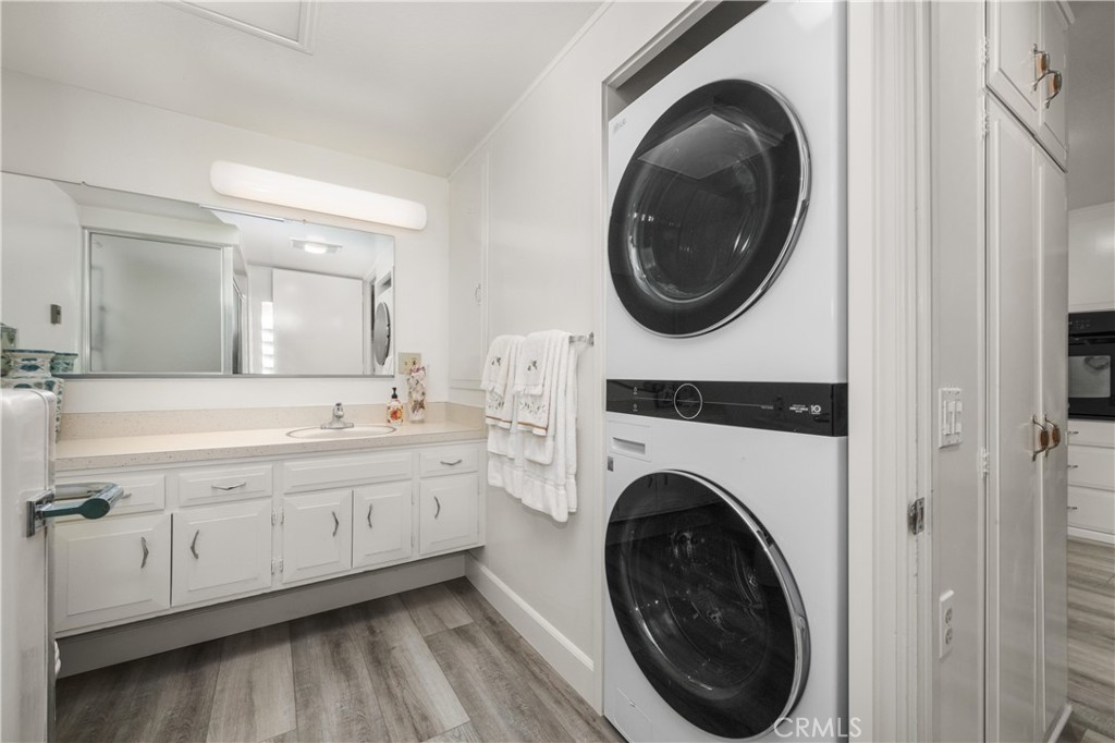 1562 Golden Rain Road 44i