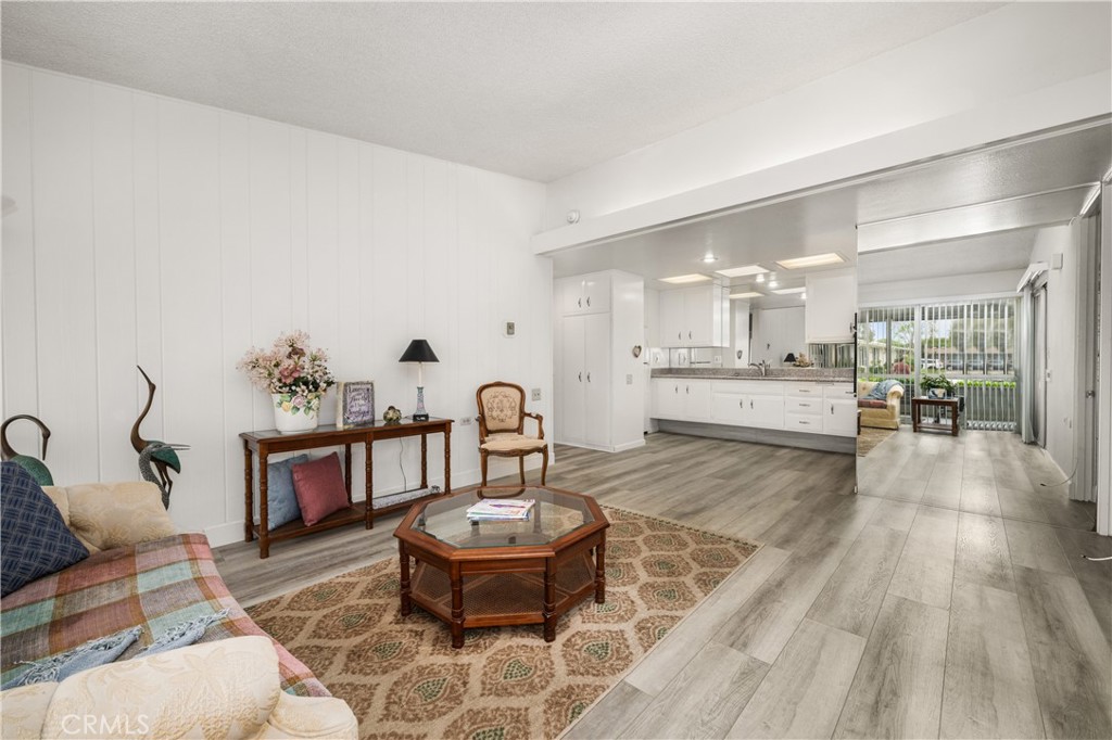 1562 Golden Rain Road 44i