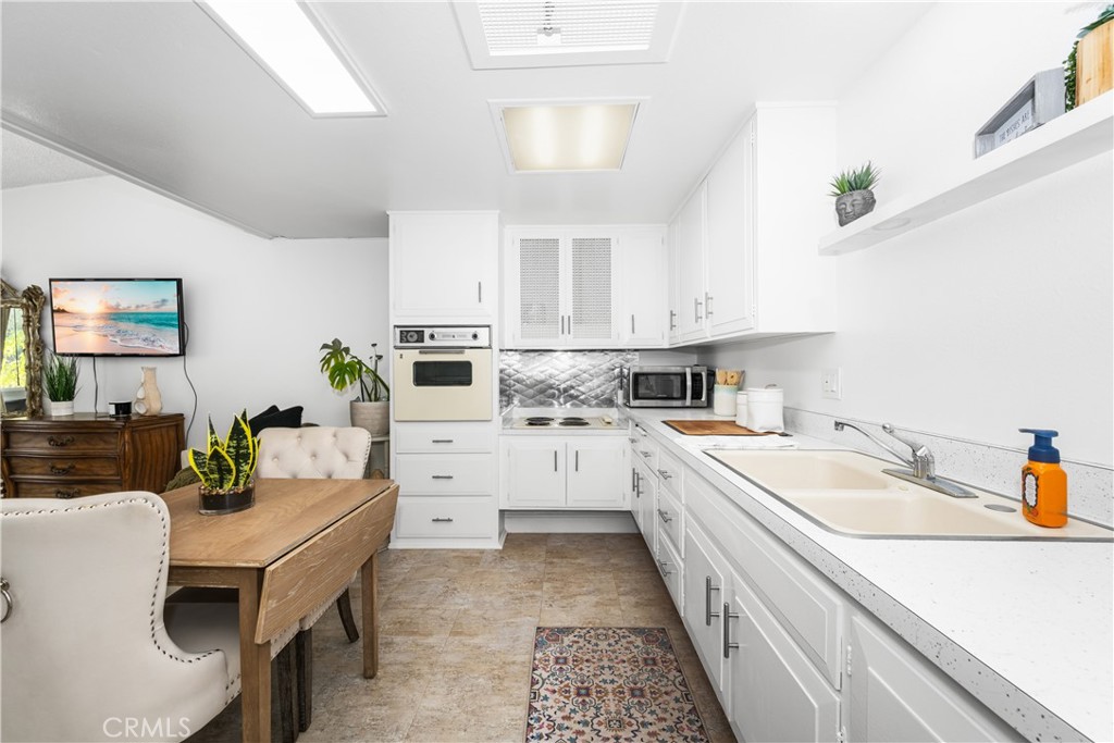 1281 Golden Rain Road S 69B