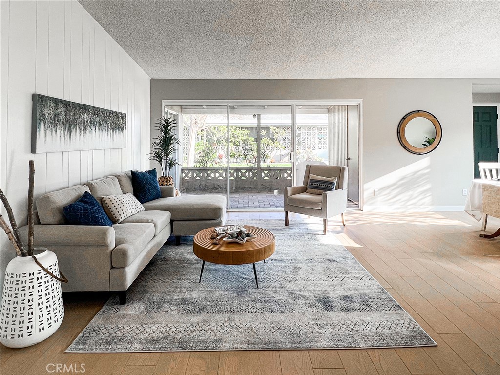 13421 Danbury Lane, M6-135F