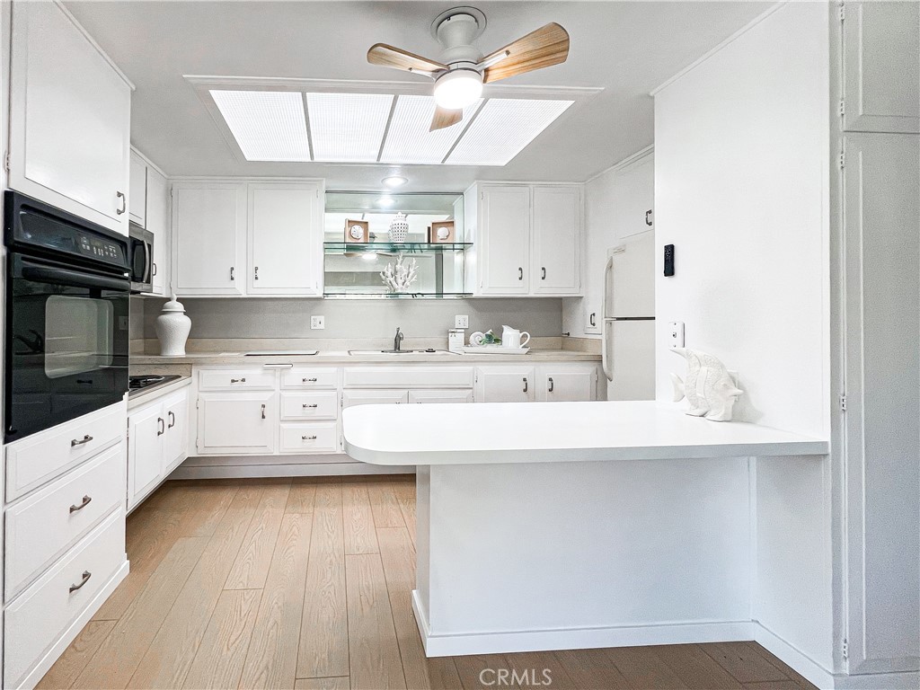 13421 Danbury Lane, M6-135F