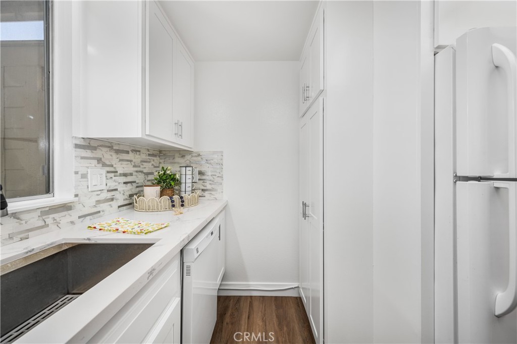 13120 Del Monte Drive 47B