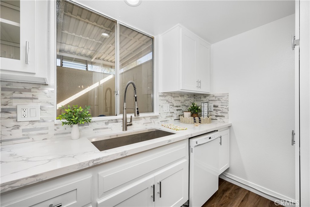 13120 Del Monte Drive 47B