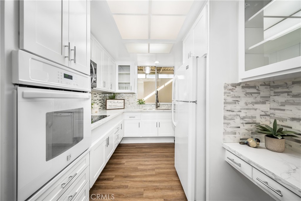 13120 Del Monte Drive 47B