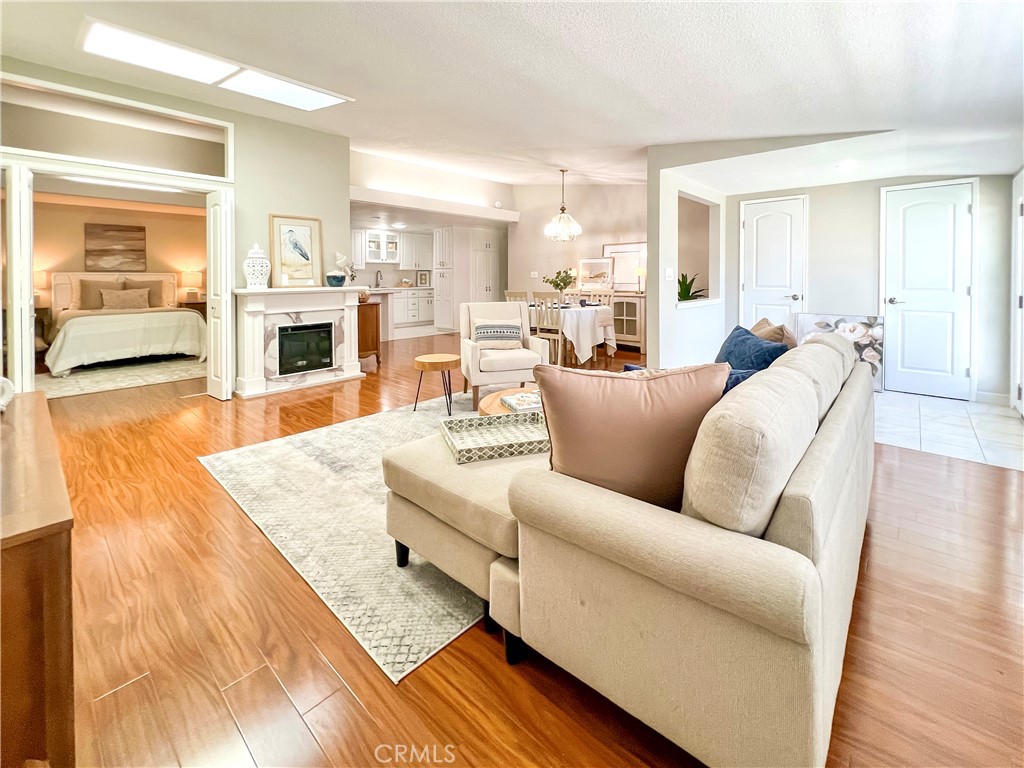 1740 Sunningdale Rd M14-#16H