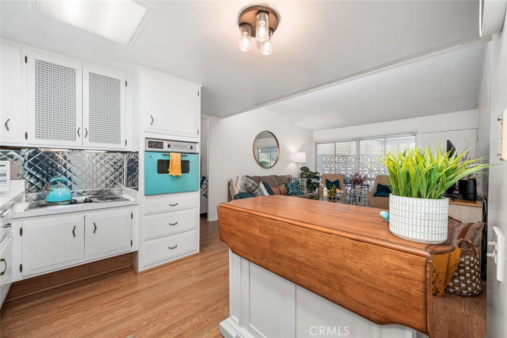 13741 Annandale Drive 18A