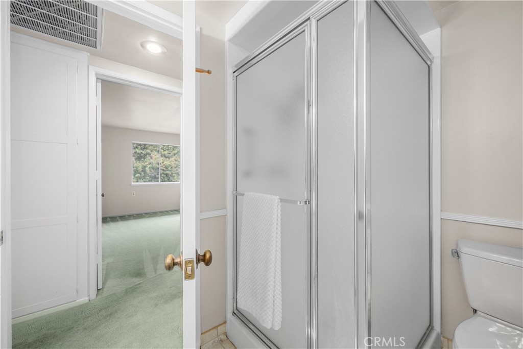 1860 McKinney Way 21L