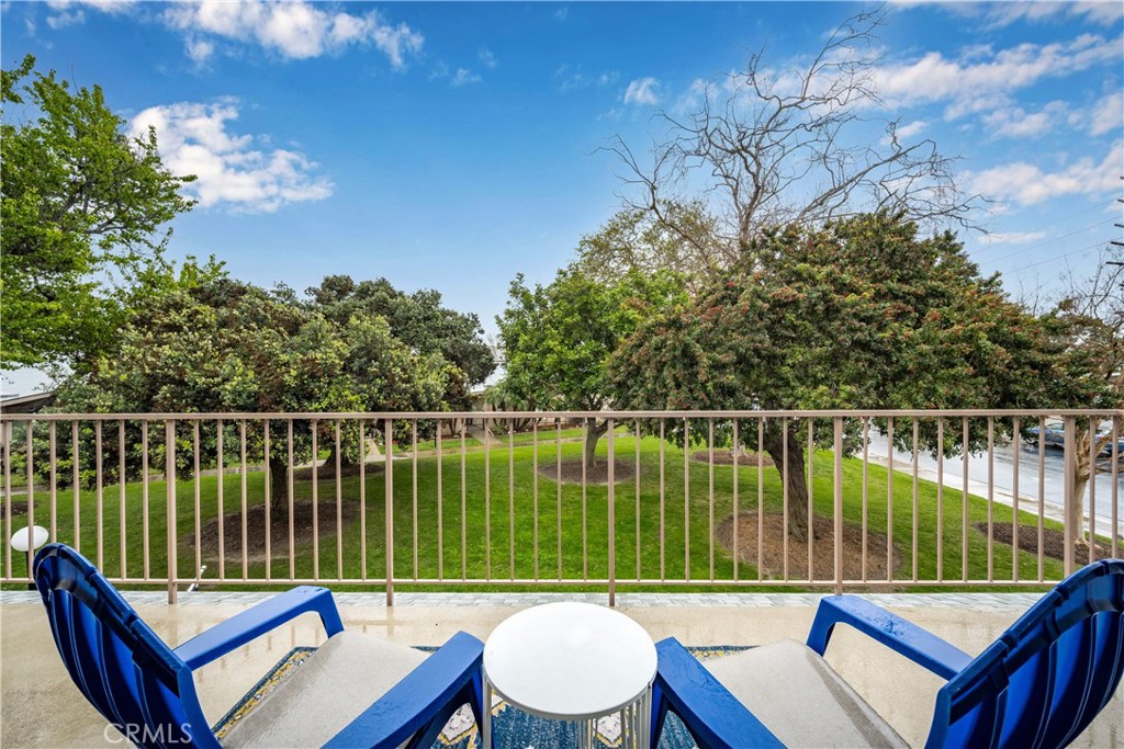 1860 McKinney Way 21L