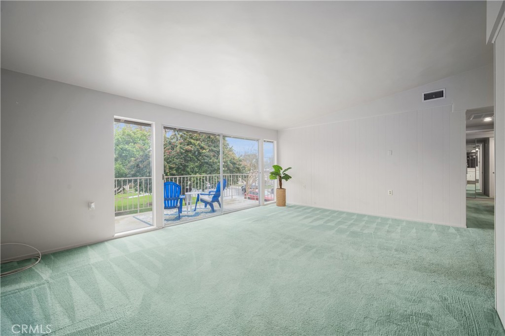 1860 McKinney Way 21L