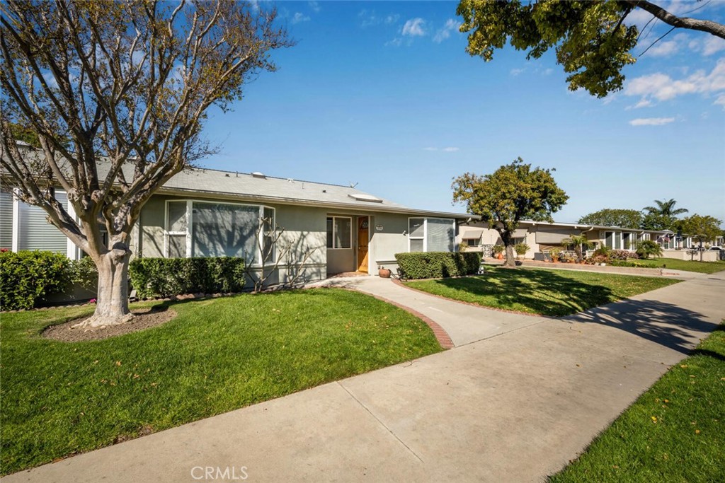 1650 Glenview Road 77A