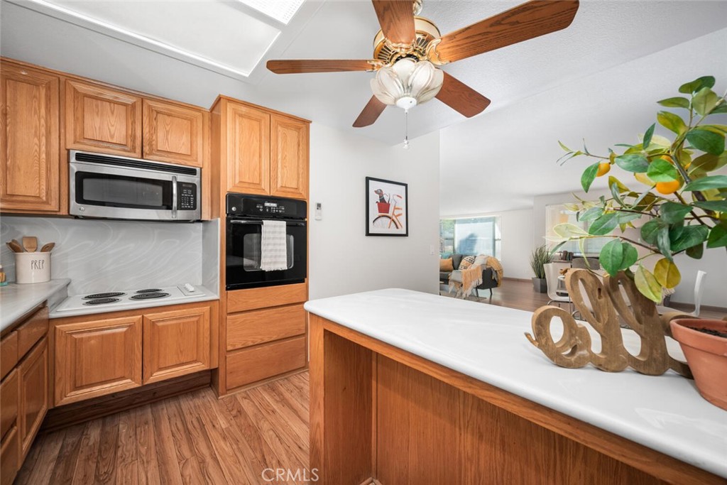 1650 Glenview Road 77A