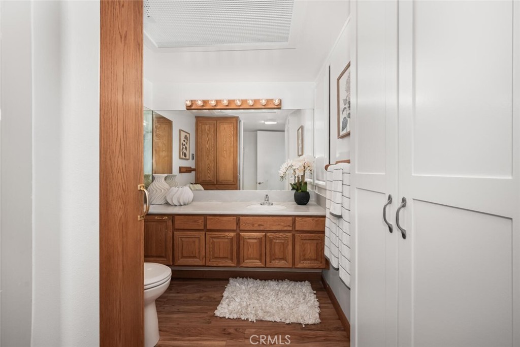 1650 Glenview Road 77A