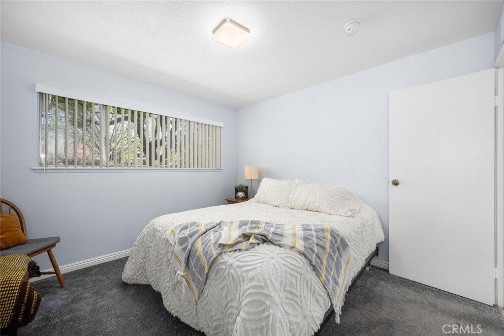 1233 N Avenida De La Suerte 1