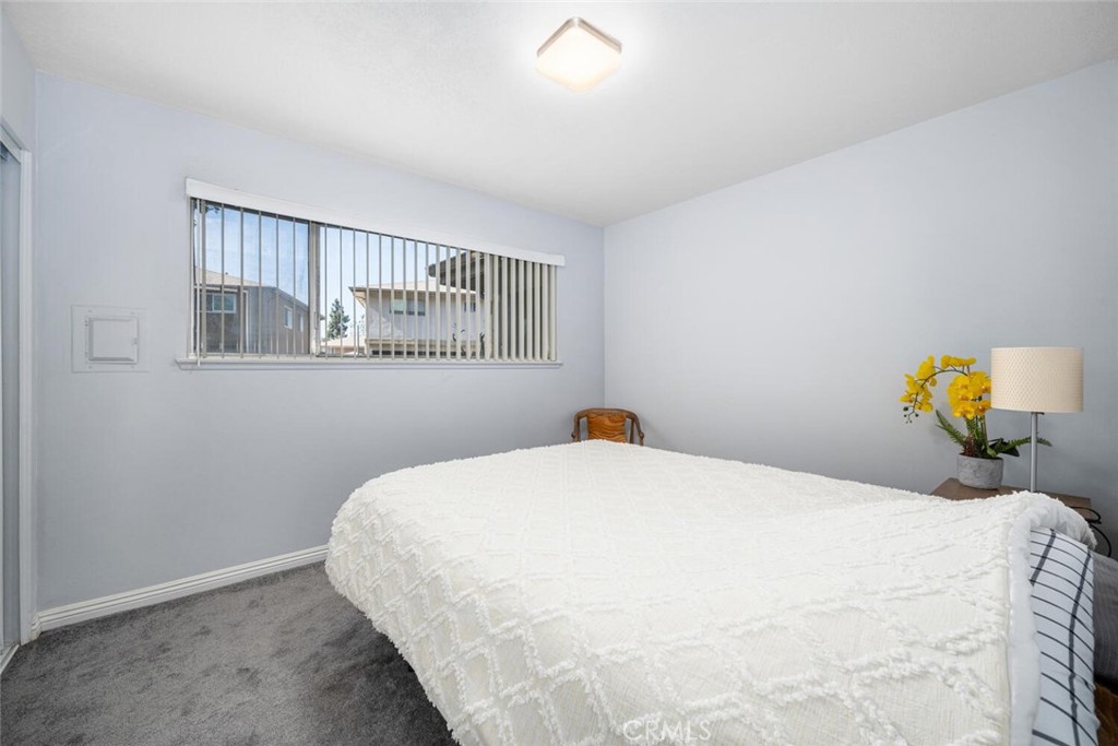 1233 N Avenida De La Suerte 1