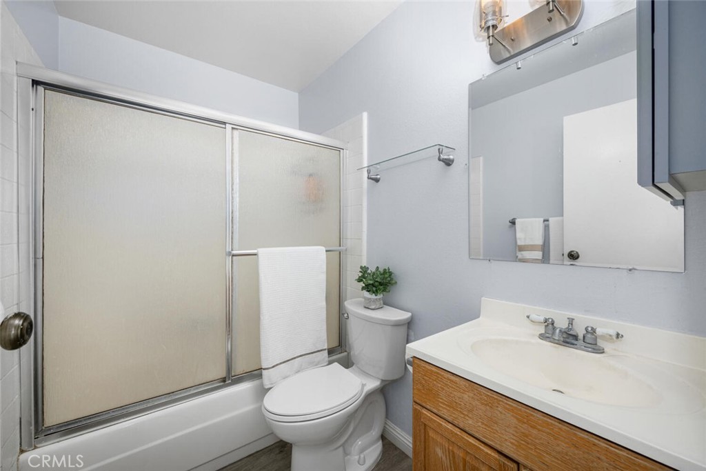 1233 N Avenida De La Suerte 1