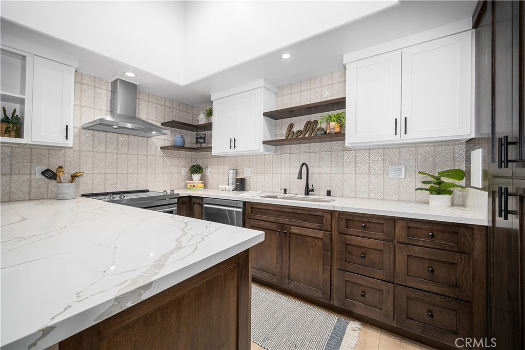 1301 Skokie Road 27L