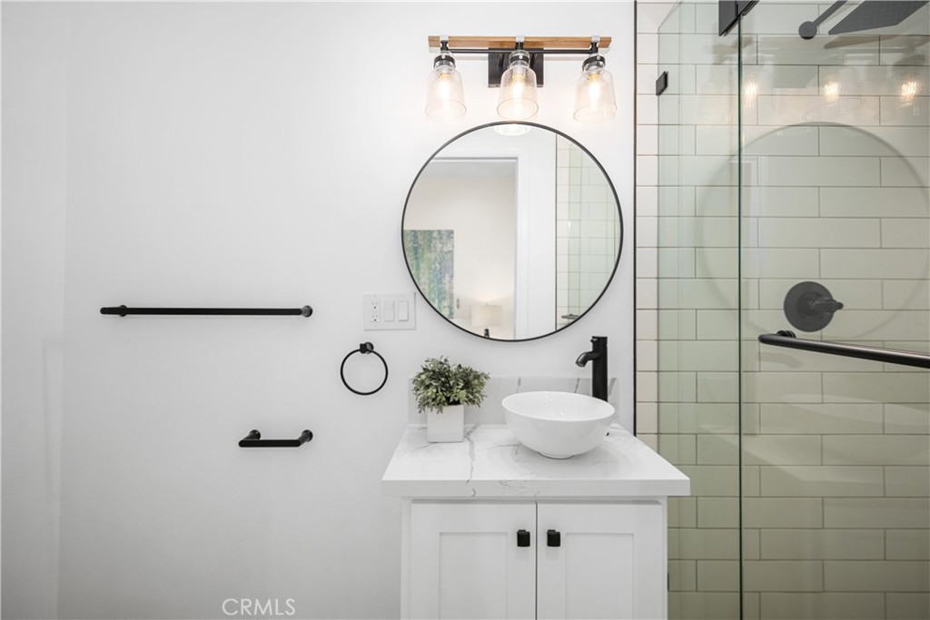 1301 Skokie Road 27L