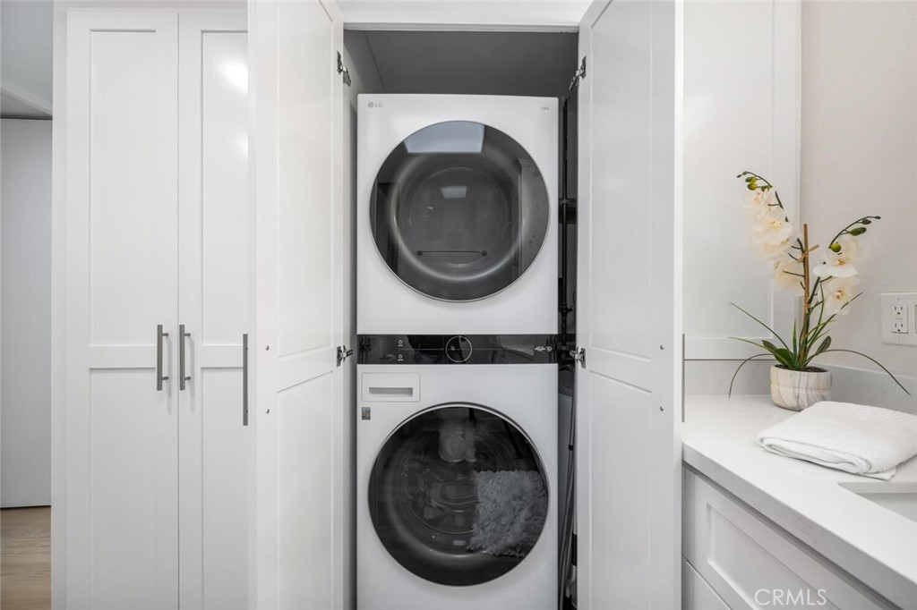 13741 Thunderbird Drive 47F