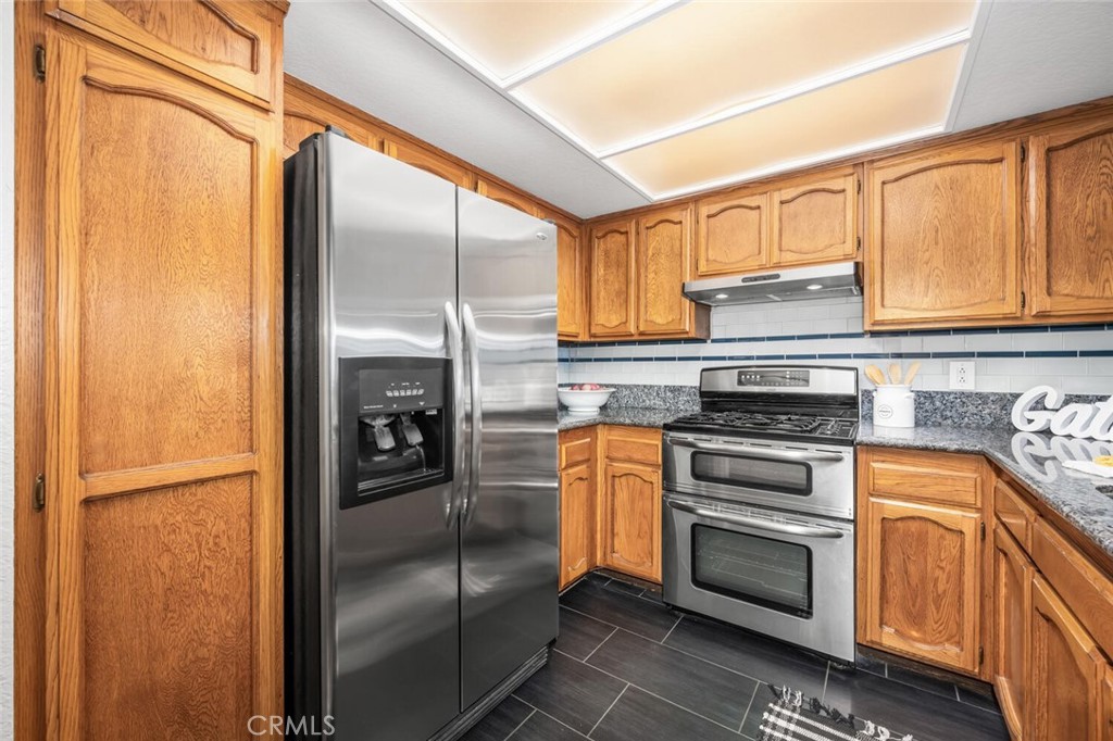 2599 Walnut Avenue 130