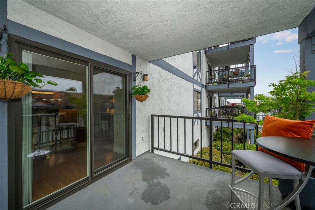 2599 Walnut Avenue 130