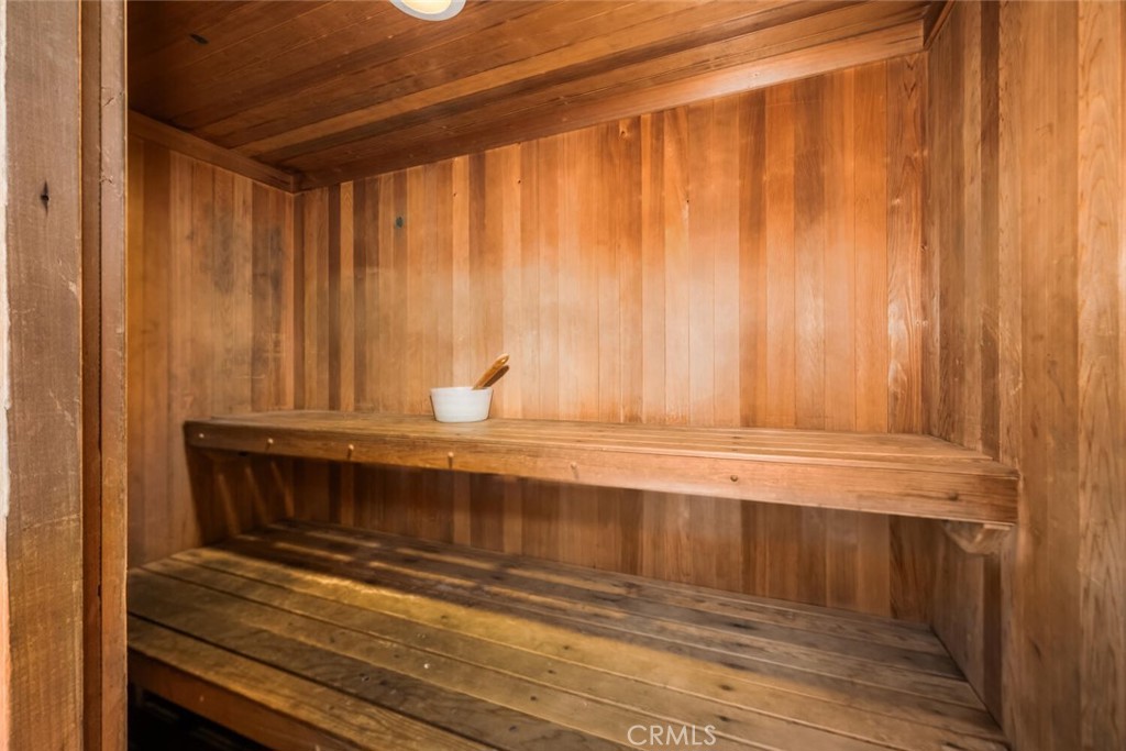 2599 Walnut Avenue 130