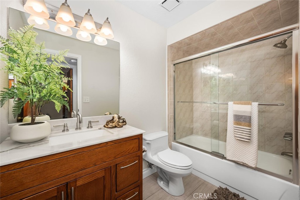 2599 Walnut Avenue 130