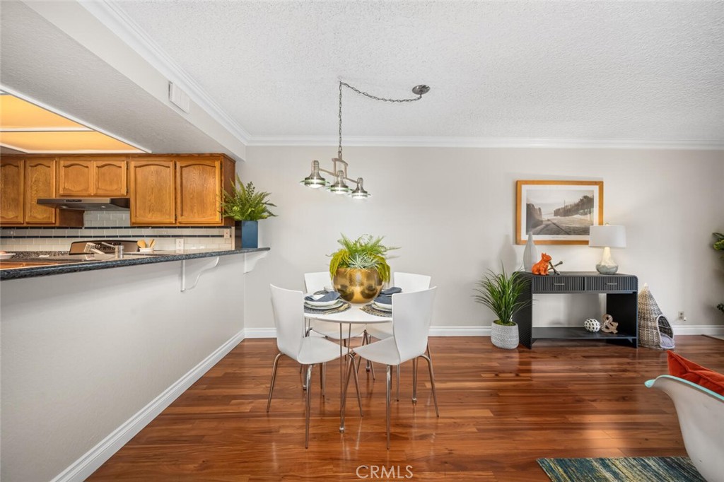 2599 Walnut Avenue 130