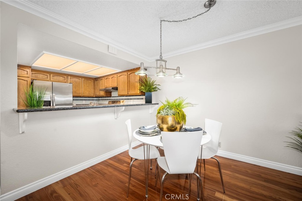 2599 Walnut Avenue 130