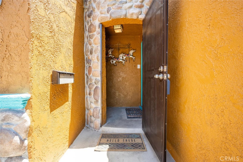 25640 President Avenue