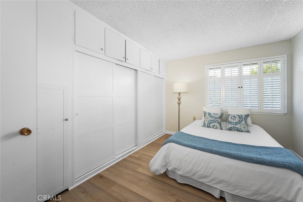 1930 St John Road 29L