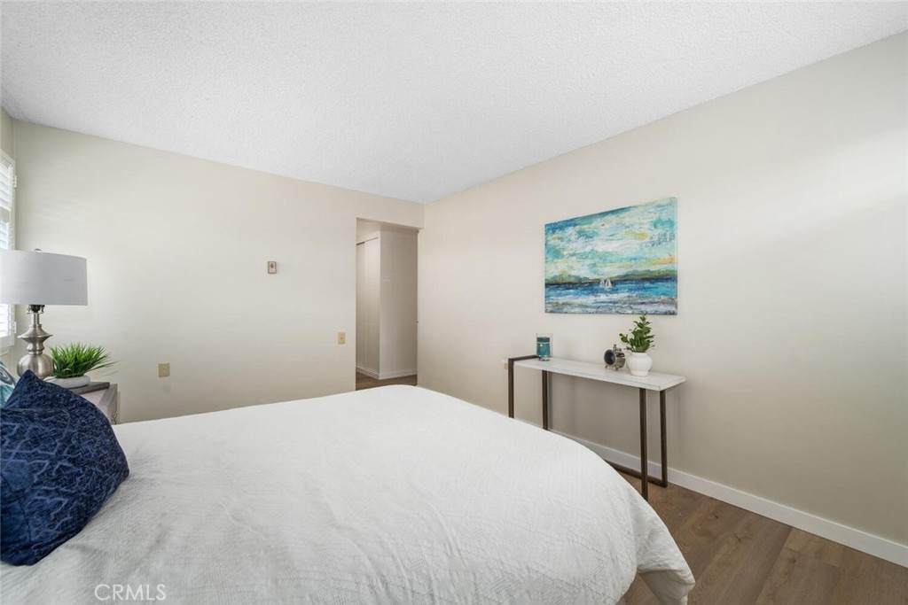 1930 St John Road 29L