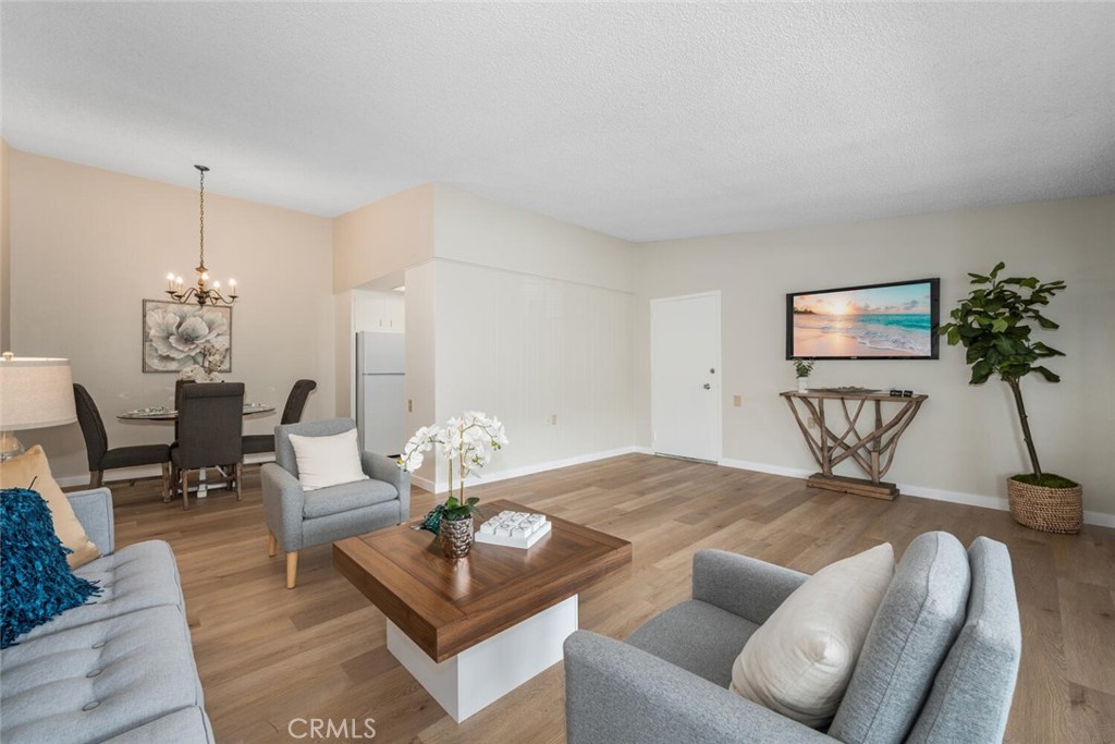 1930 St John Road 29L