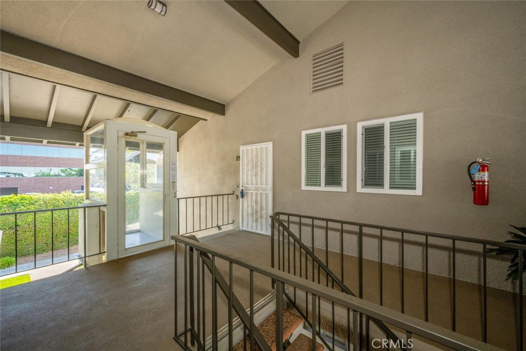 1930 St John Road 29L