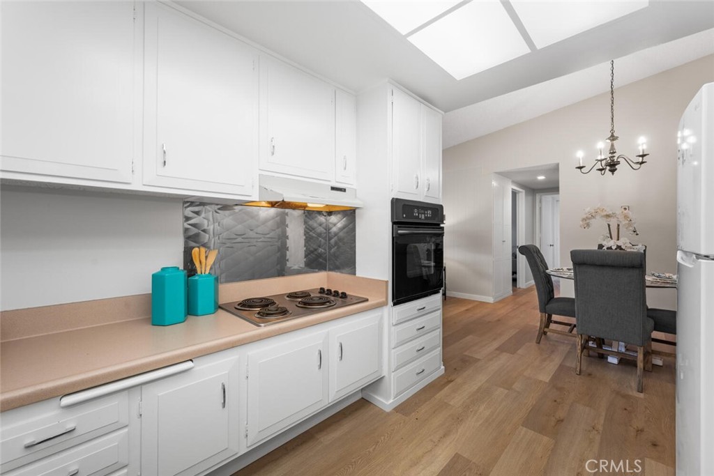 1930 St John Road 29L