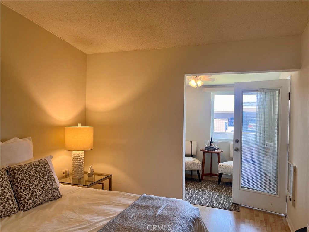 13630 Alderwood M4-77B