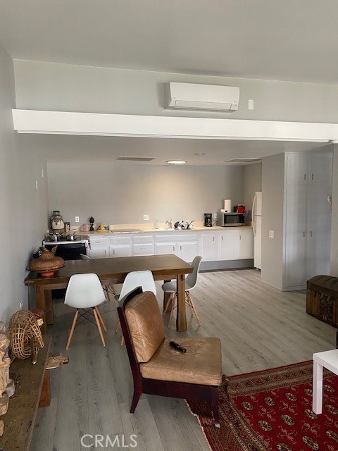 1631 Tam O'Shanter 6D