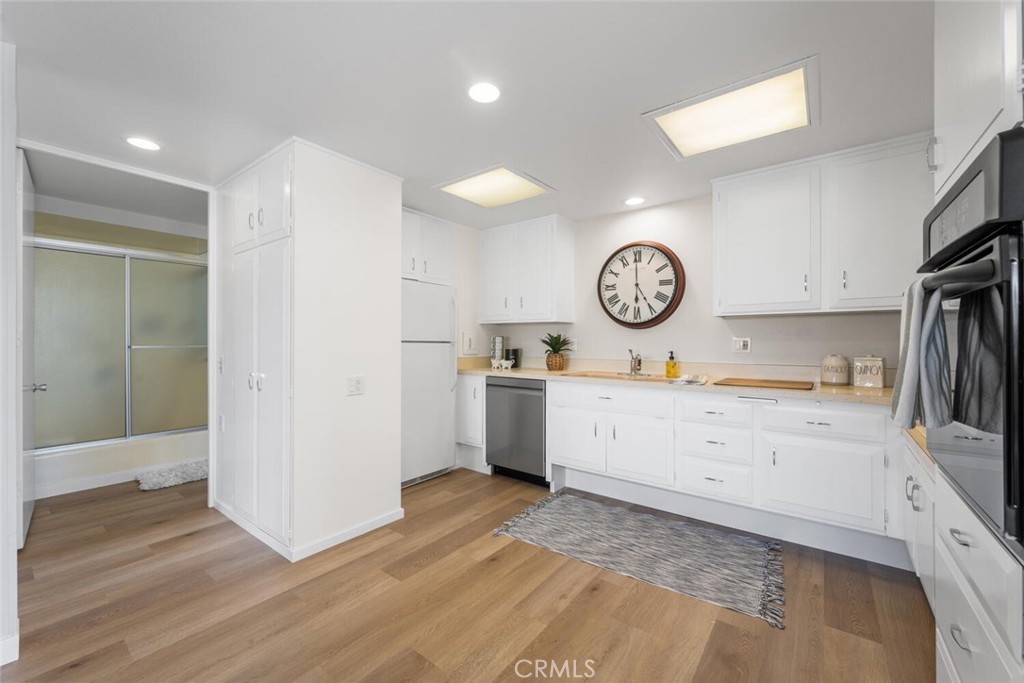 1661 Monterey Road 16G