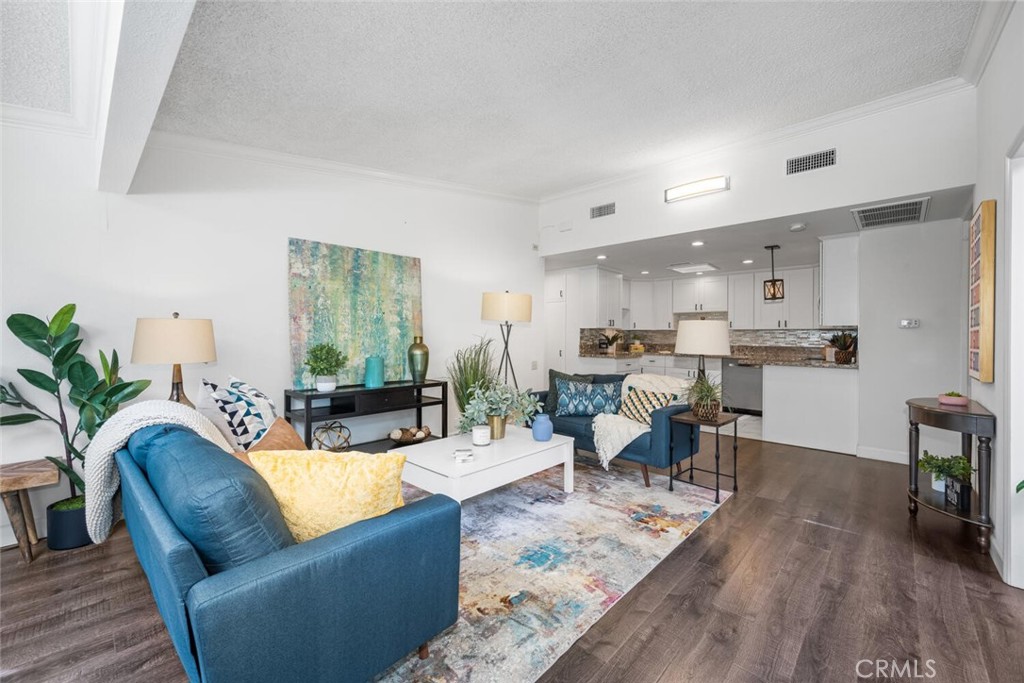 1730 Sunningdale Drive 17C