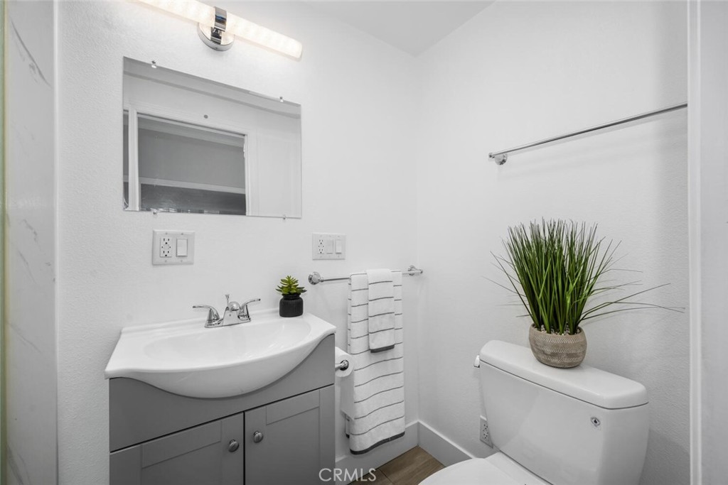 13781 Alderwood Lane 22A