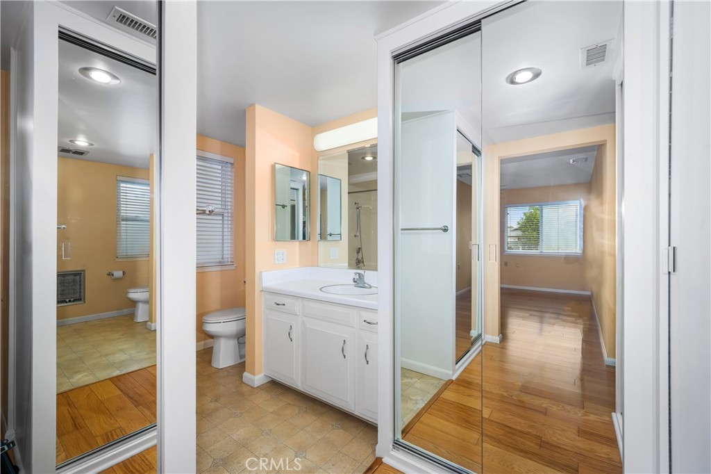 1980 McKinney Way 13P