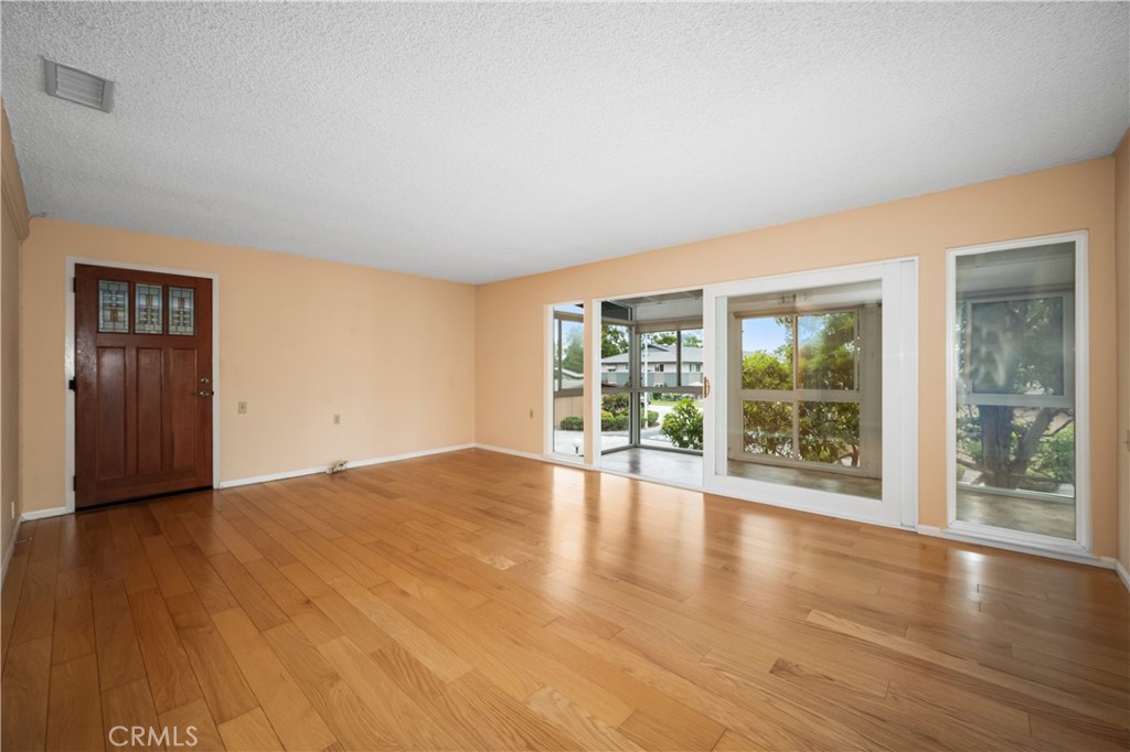 1980 McKinney Way 13P