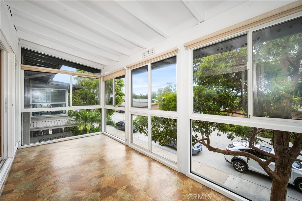 1980 McKinney Way 13P